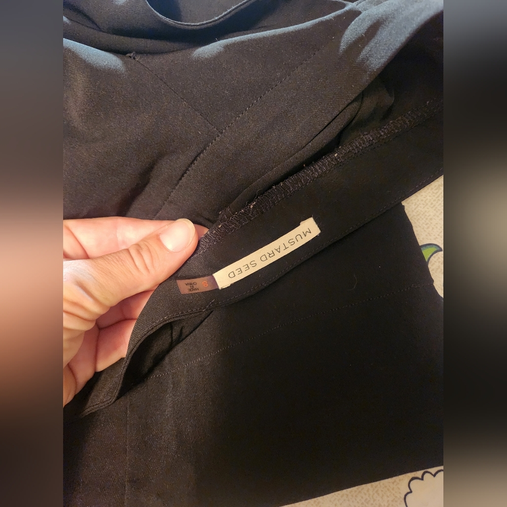 Mustard Seed Classic Black Trousers - Picture 5 of 6